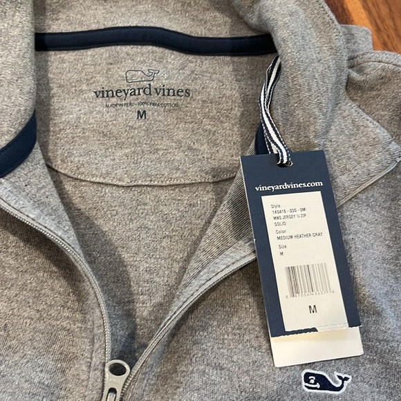 Brand new with tags! Vineyard Vines Gray Quarter Zip Sweater with Logo - Picture 2 of 7
